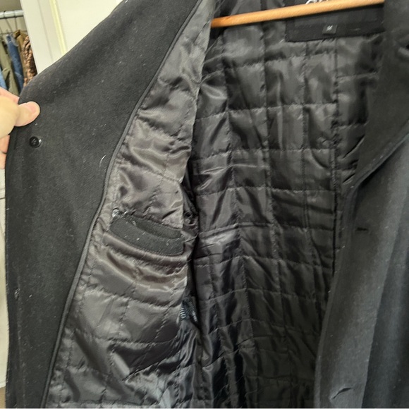 GUC Guess size M wool military inspired coat. Fully lined. Love the details! - Picture 7 of 8